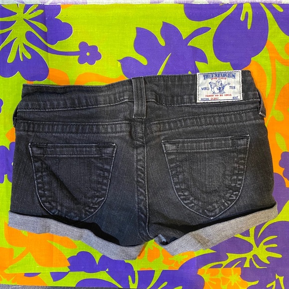 TRUE RELIGION JEAN SHORTS - Picture 3 of 5